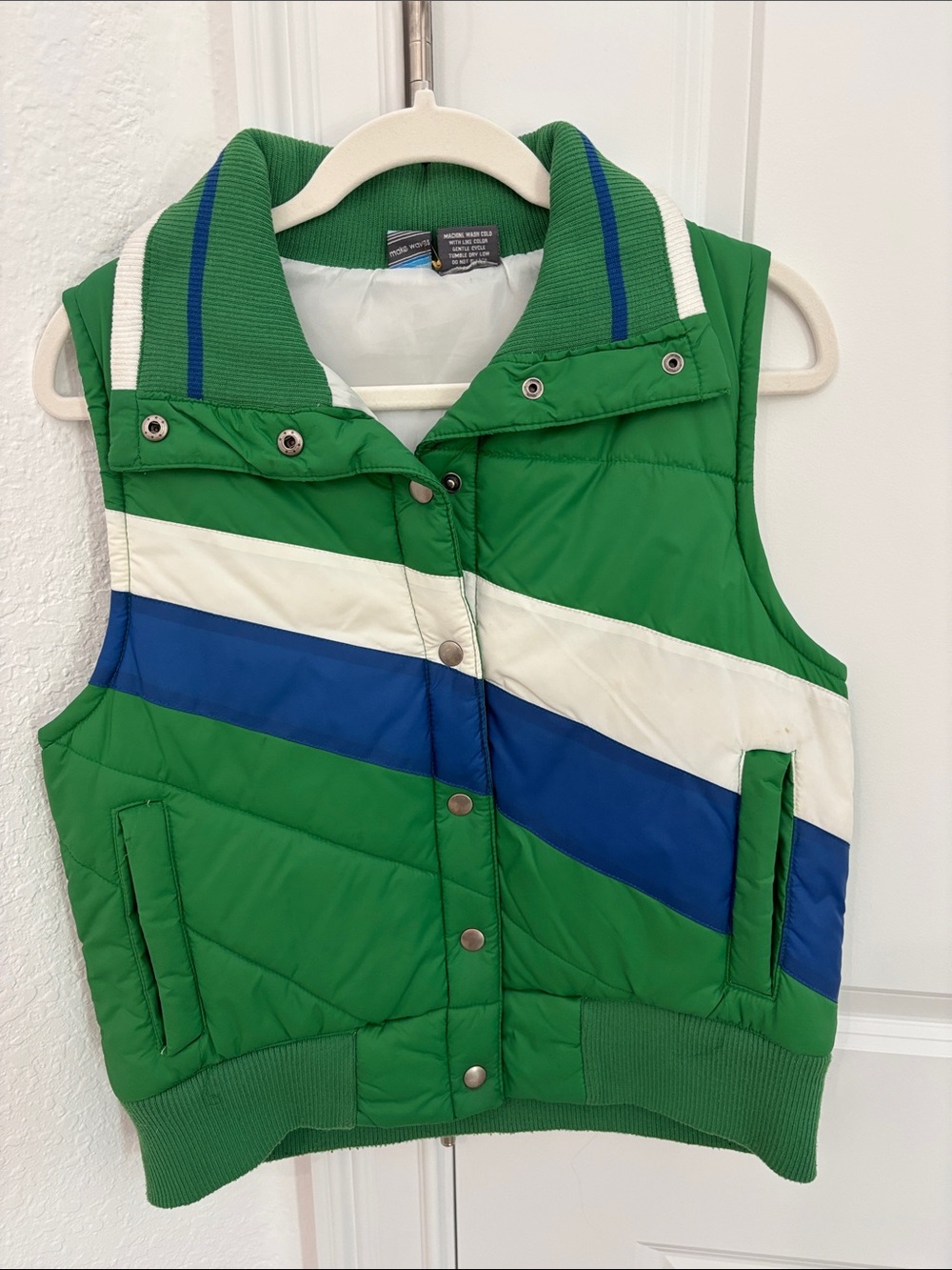Limelight medium Green Colorblock Puffer Vest